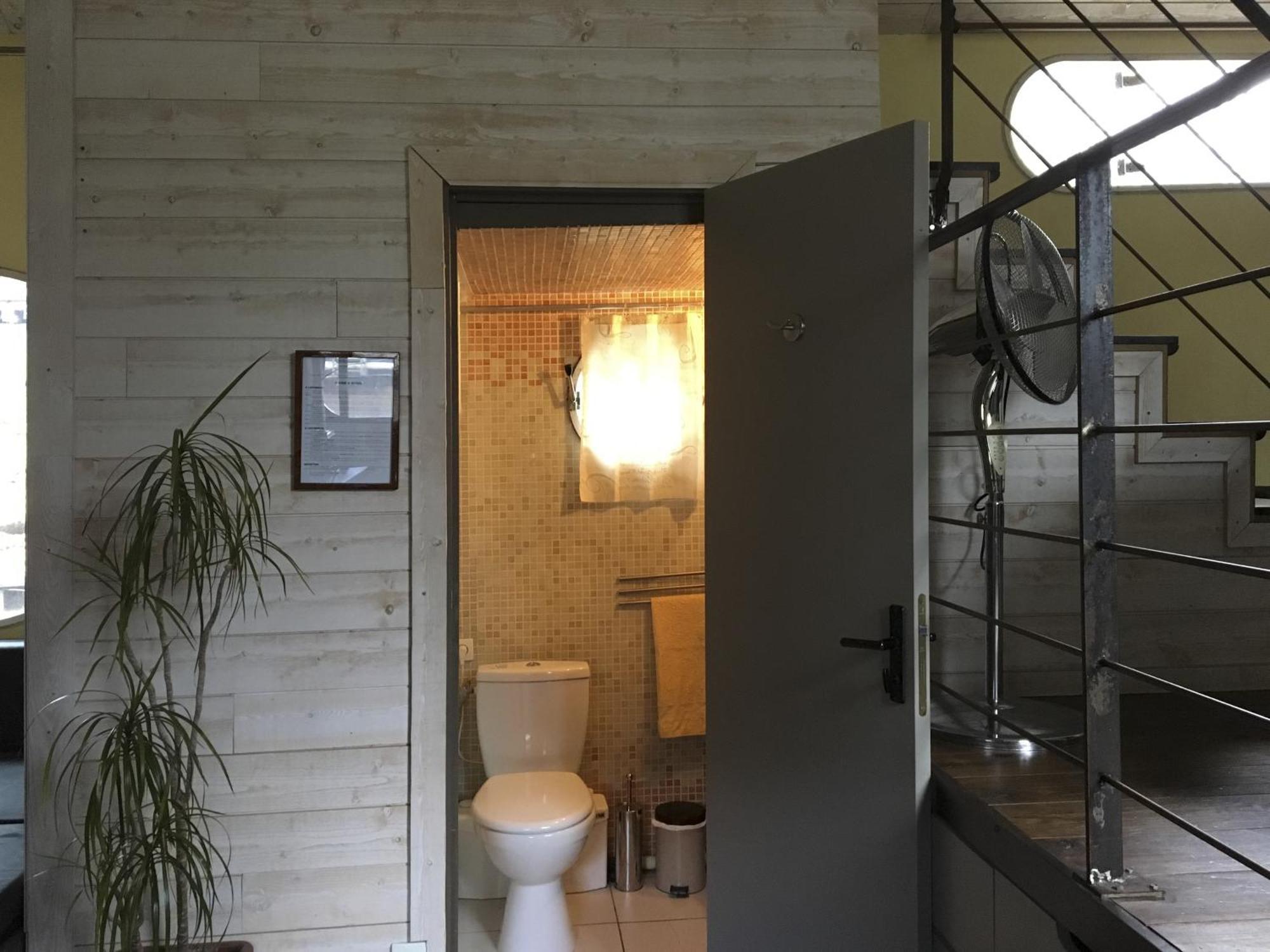 Boat For Guest Hotel Issy-les-Moulineaux Room photo